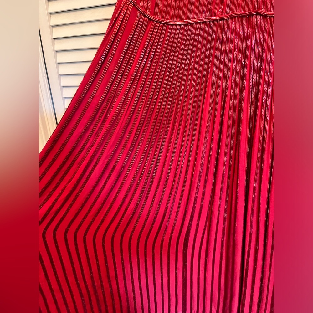 Zac Posen Fall 2015 Hand-Embroidered Bugle-Beaded Red Cocktail Dress, Si… - Picture 4 of 11